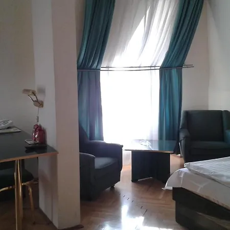 Bara Hotel Budapeste
