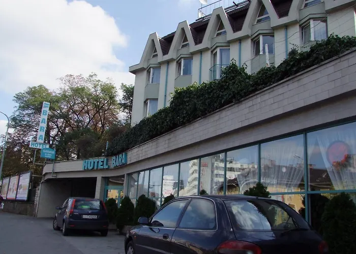 Hotel Bara Budapesta