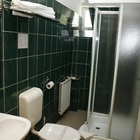 Bara Отель 3*