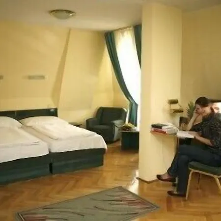 Отель Bara