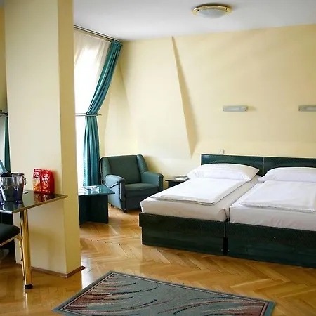Bara Hotel Budapest