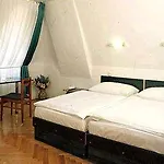 Hotel Bara Budapeszt