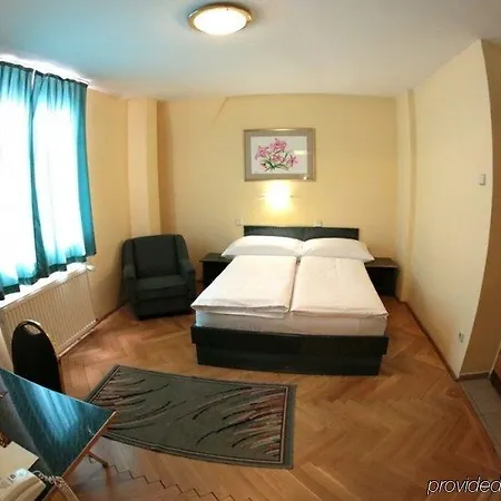 Bara Budapest