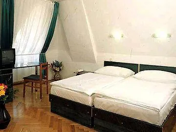 Hotel Bara Budapest
